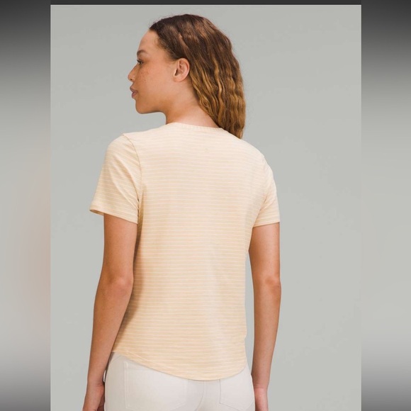 Lululemon Love Crew T-Shirt - Picture 2 of 6